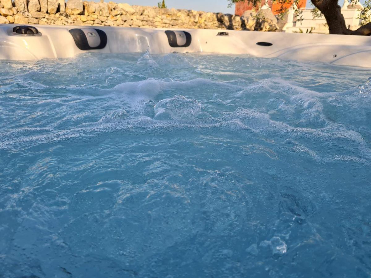 فندق Trulli Nanni لوكوروتوندو المظهر الخارجي الصورة