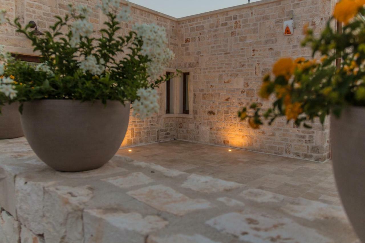 فندق Trulli Nanni لوكوروتوندو المظهر الخارجي الصورة